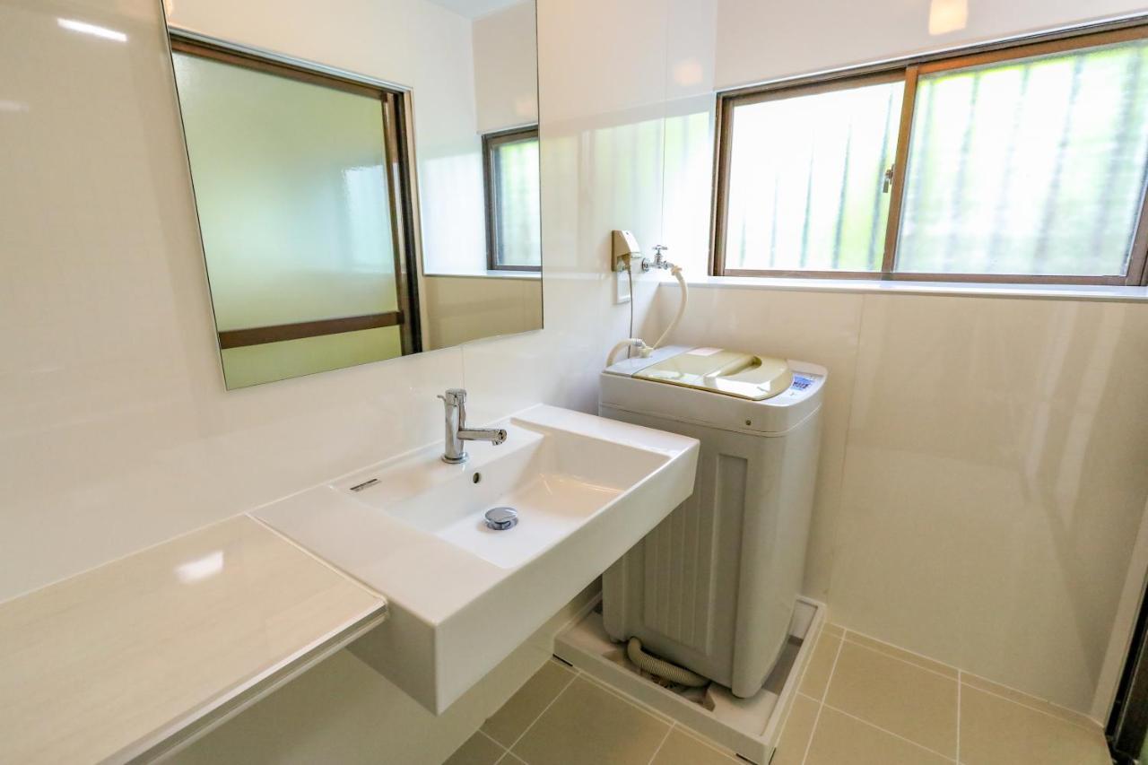 Ishigaki Sunset Cove Hotel Buitenkant foto