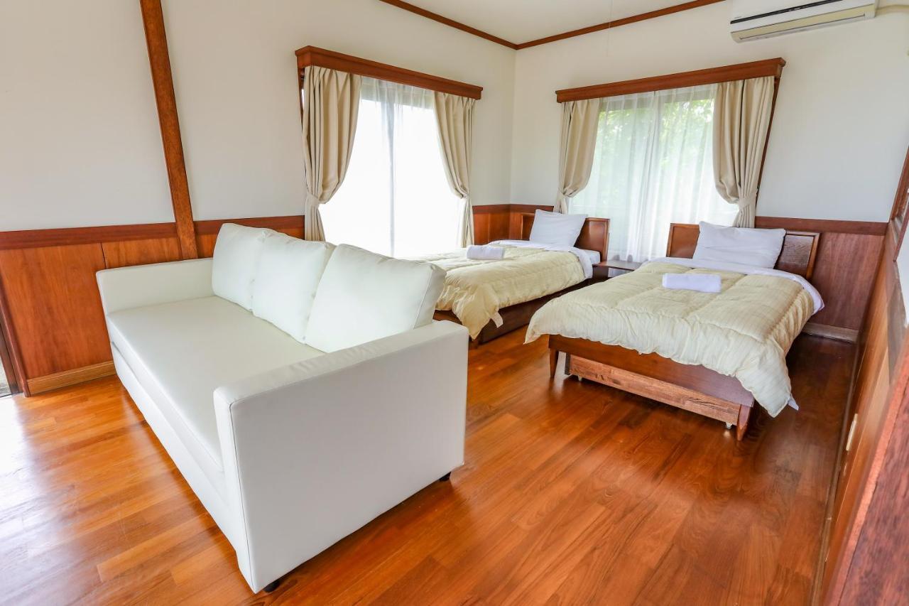 Ishigaki Sunset Cove Hotel Buitenkant foto