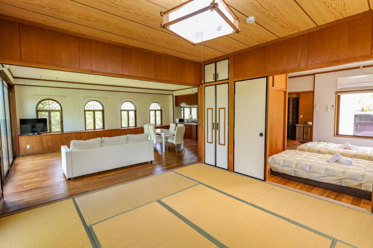 Ishigaki Sunset Cove Hotel Buitenkant foto