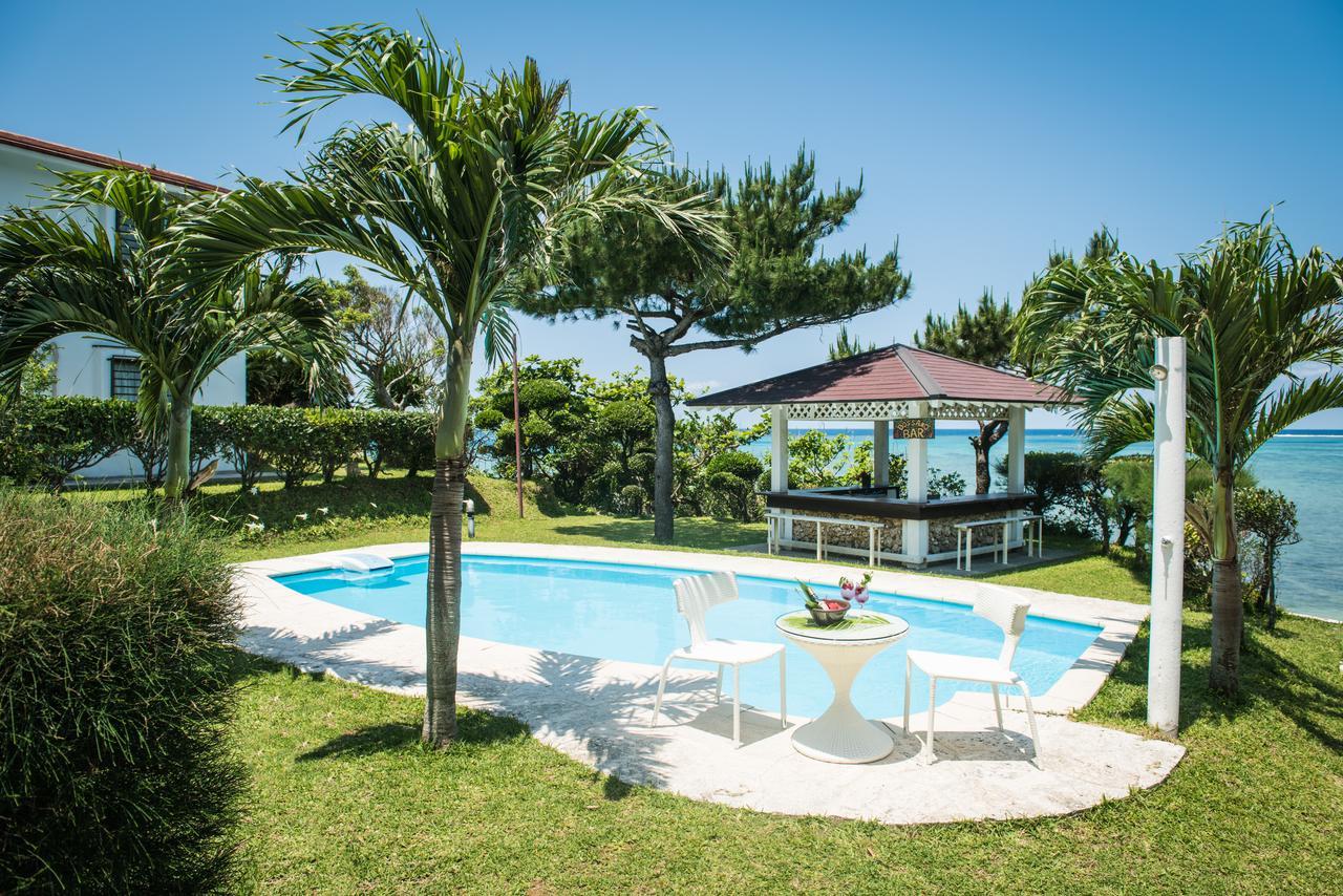 Ishigaki Sunset Cove Hotel Buitenkant foto